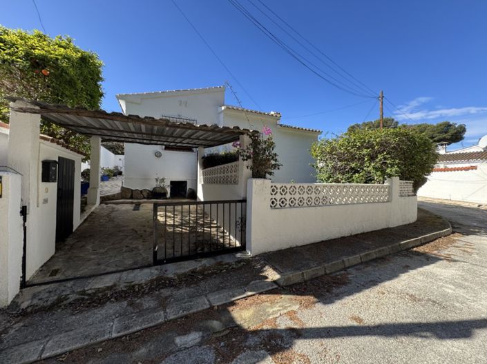 Image No.1-2 Bed Bungalow for sale