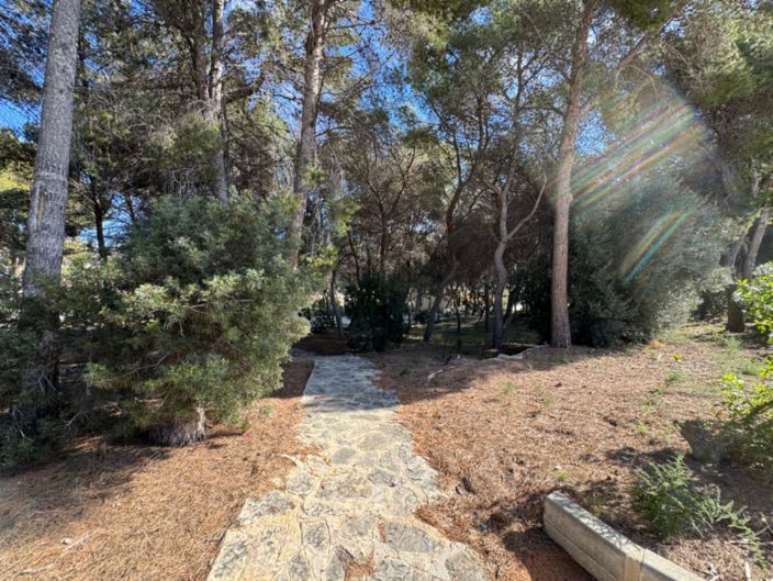 Image No.34-2 Bed Villa for sale