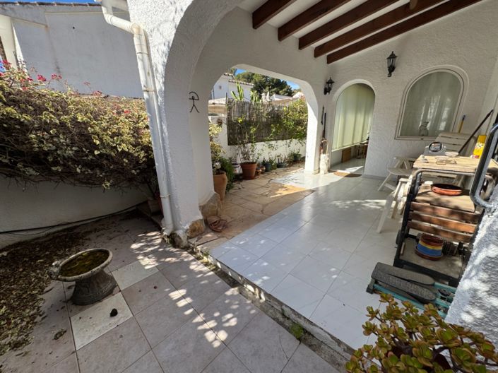 Image No.4-2 Bed Villa for sale