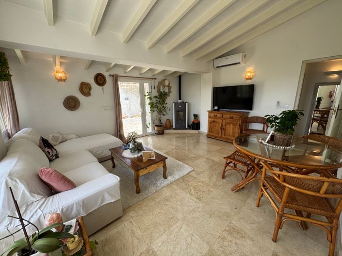 Image No.13-2 Bed Villa for sale