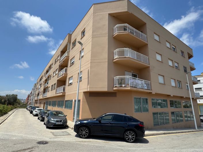 Image No.23-2 Bed Apartment for sale