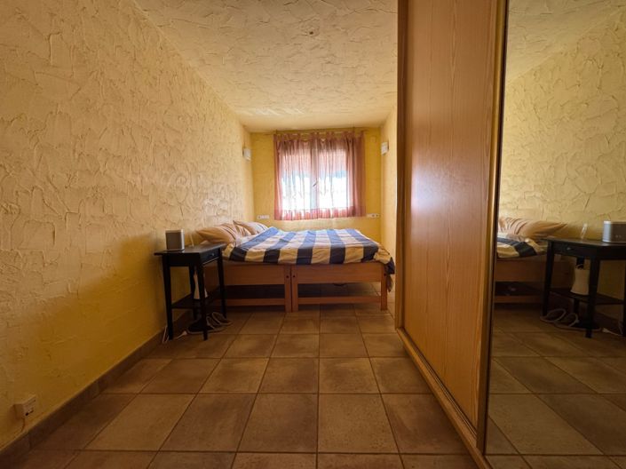 Image No.10-1 Bed Apartment for sale