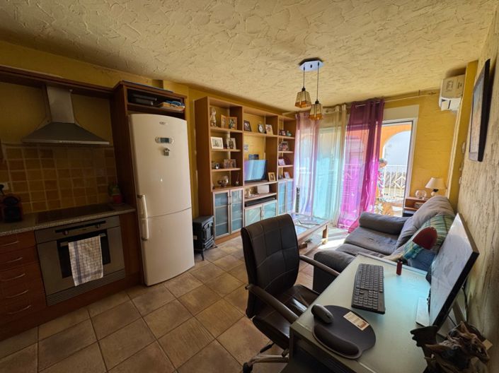 Image No.9-1 Bed Apartment for sale