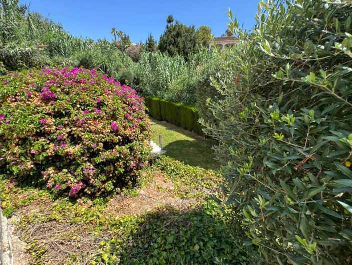 Image No.52-4 Bed Villa for sale