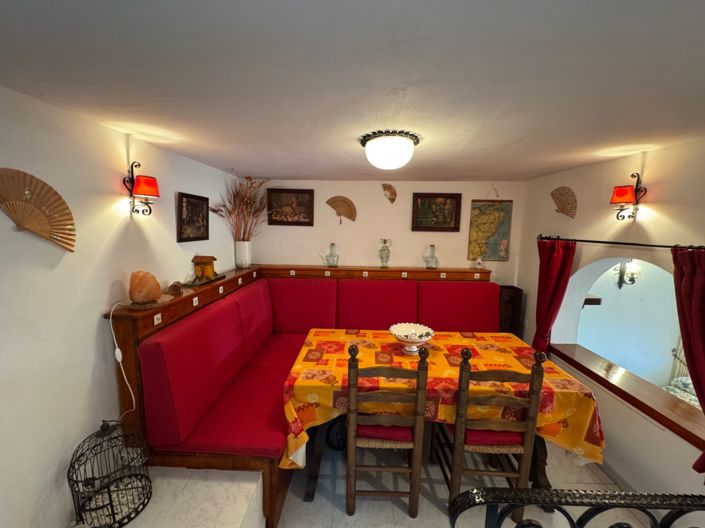 Image No.27-2 Bed Apartment for sale