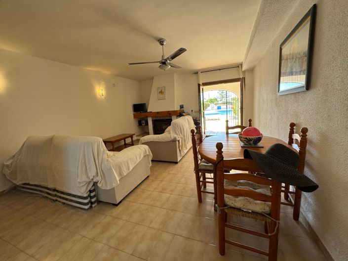 Image No.10-3 Bed Bungalow for sale