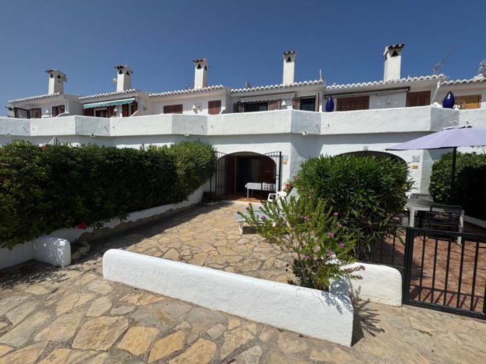 Image No.32-3 Bed Bungalow for sale