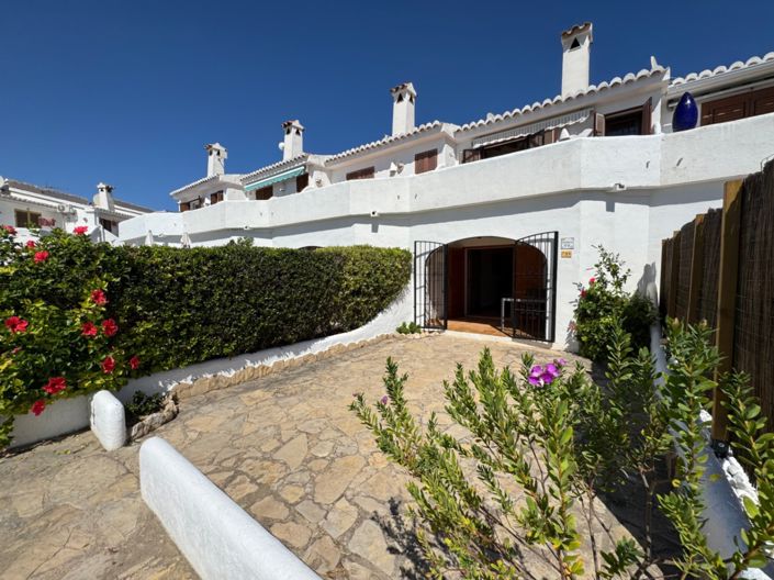 Image No.29-3 Bed Bungalow for sale