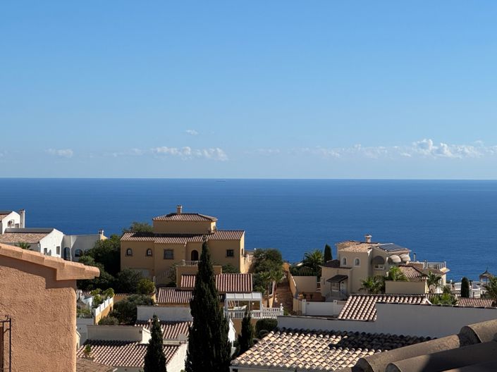 Image No.43-3 Bed Villa for sale