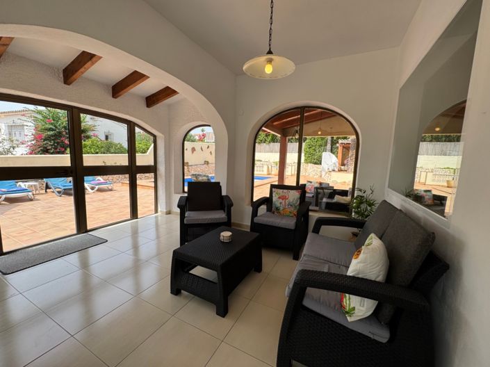 Image No.14-3 Bed Villa for sale