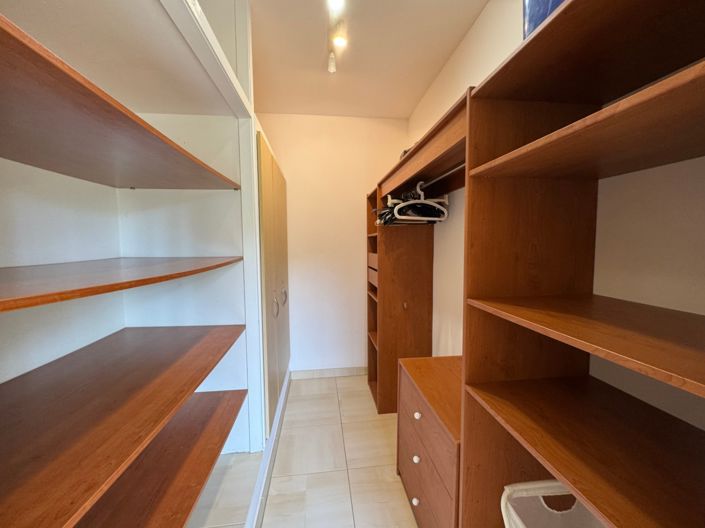 Image No.22-3 Bed Villa for sale