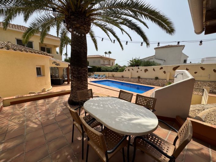 Image No.41-3 Bed Villa for sale