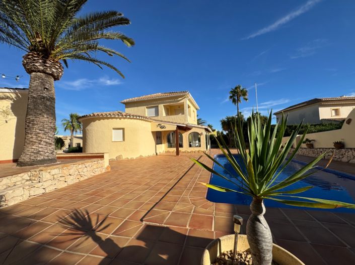 Image No.53-3 Bed Villa for sale