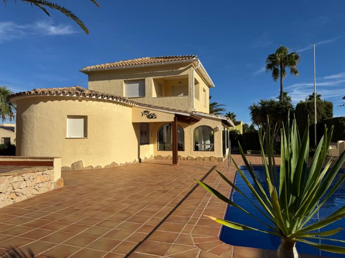 Image No.56-3 Bed Villa for sale