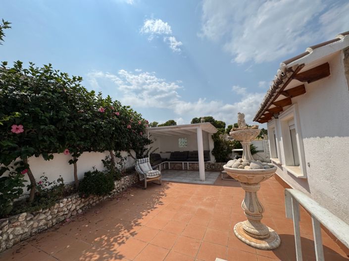 Image No.2-Villa de 5 chambres à vendre à Moraira