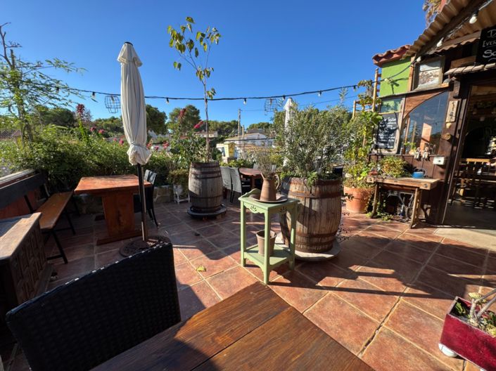 Image No.2-1 Bed Villa for sale