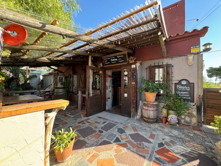 Image No.8-1 Bed Villa for sale