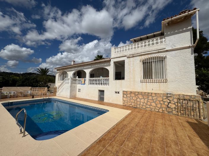 Image No.1-5 Bed Villa for sale