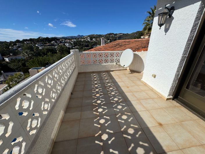 Image No.45-5 Bed Villa for sale