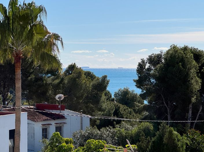 Image No.48-5 Bed Villa for sale