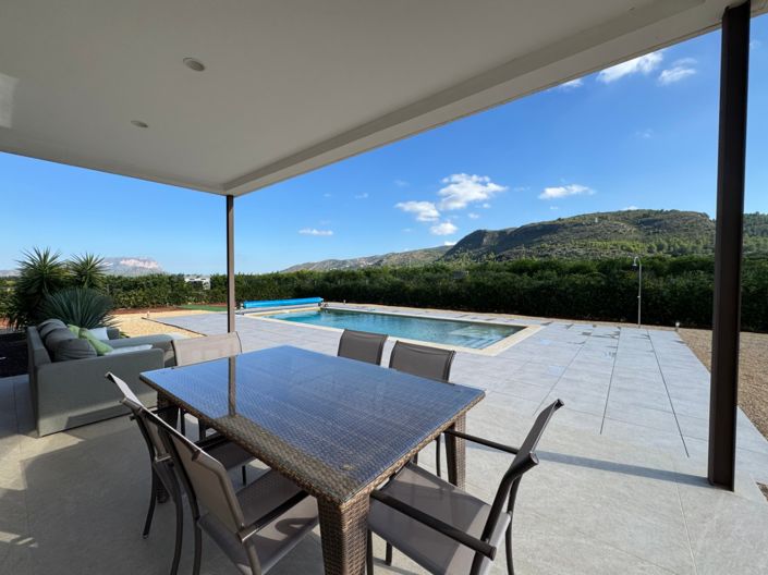 Image No.10-3 Bed Villa for sale