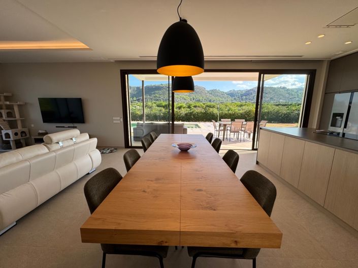 Image No.27-3 Bed Villa for sale