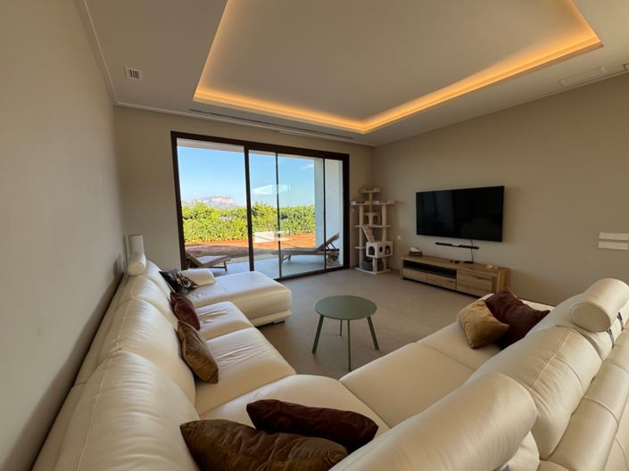 Image No.29-3 Bed Villa for sale