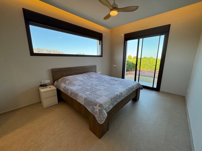 Image No.42-3 Bed Villa for sale