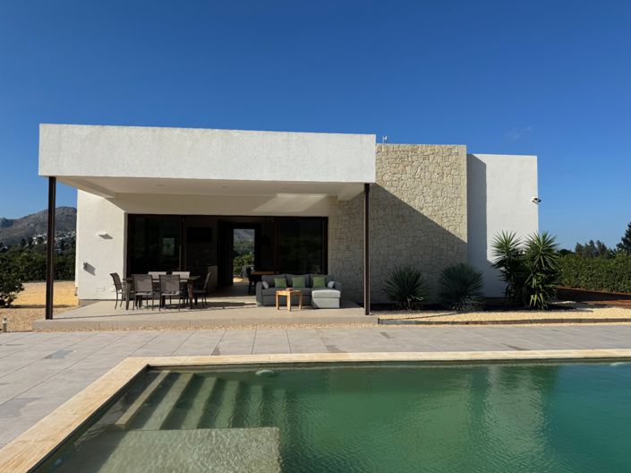 Image No.53-3 Bed Villa for sale