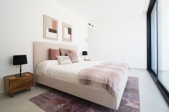 Image No.18-3 Bed Villa for sale