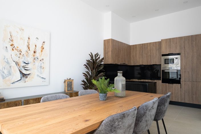 Image No.2-3 Bed Villa for sale