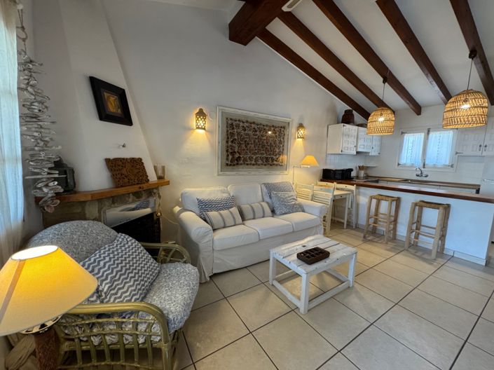 Image No.22-2 Bed Bungalow for sale