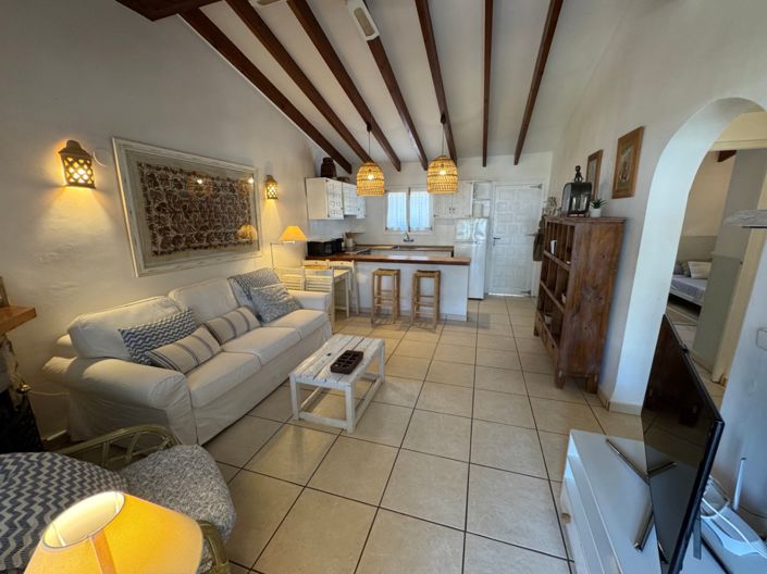 Image No.25-2 Bed Bungalow for sale