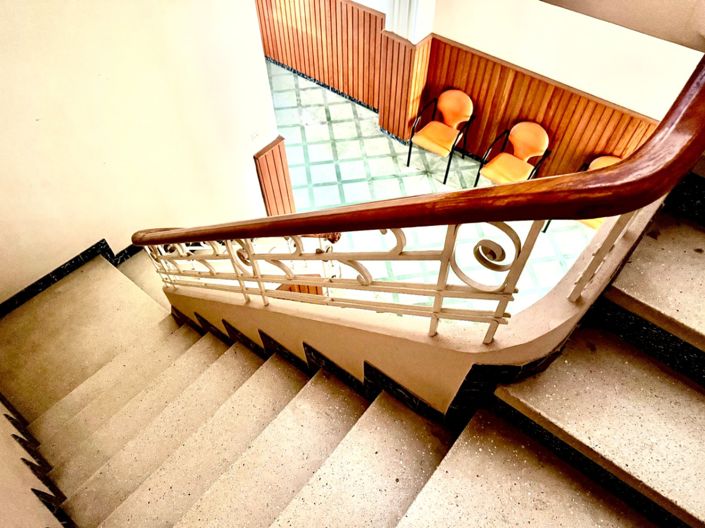 Image No.32-7 Bed Townhouse for sale