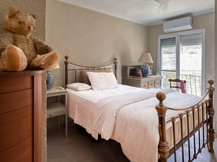 Image No.25-2 Bed Apartment for sale