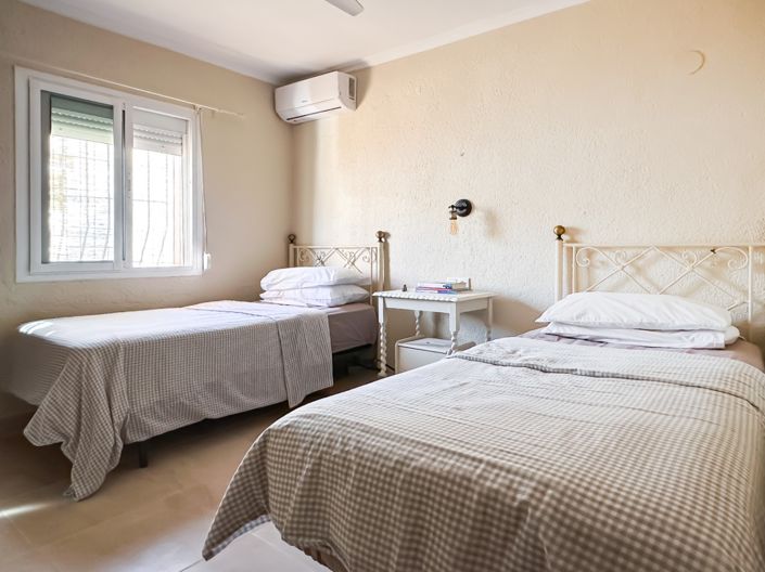 Image No.34-2 Bed Apartment for sale