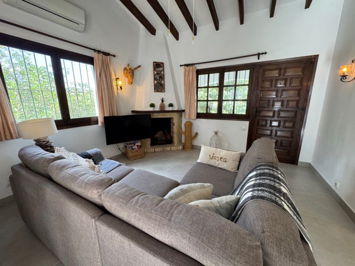 Image No.16-2 Bed Bungalow for sale