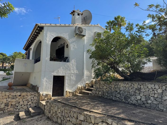 Image No.2-2 Bed Bungalow for sale