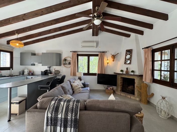 Image No.9-2 Bed Bungalow for sale