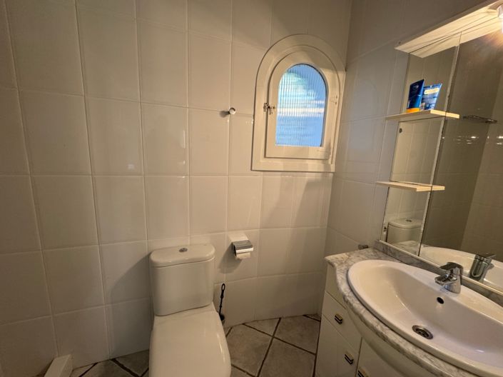 Image No.10-3 Bed Villa for sale