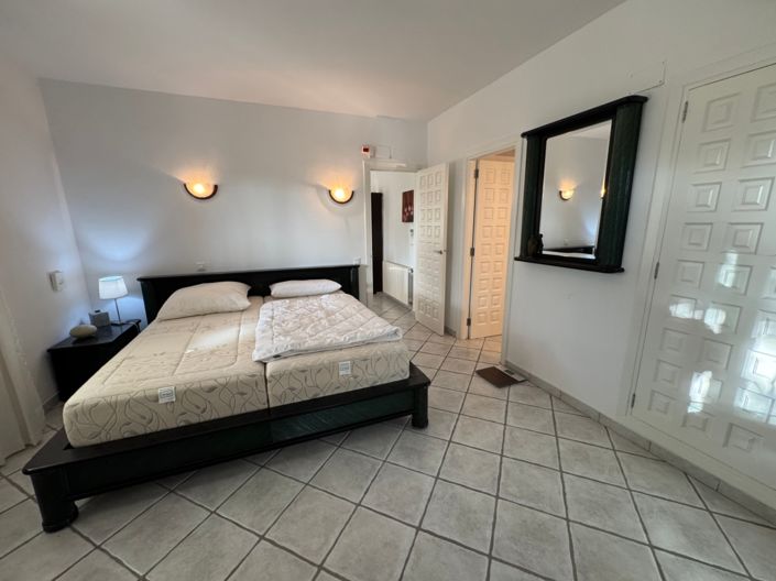 Image No.11-3 Bed Villa for sale