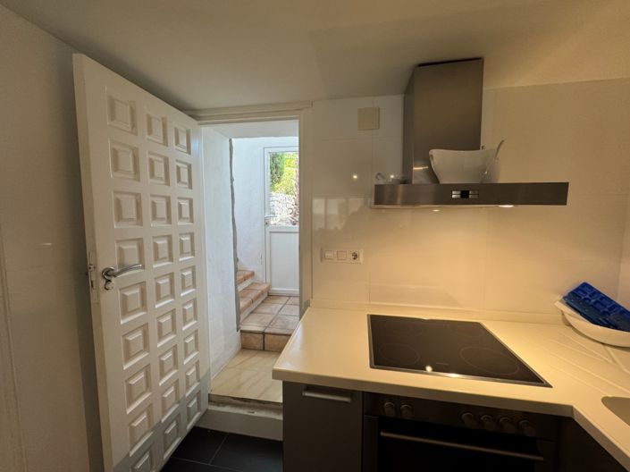 Image No.14-3 Bed Villa for sale