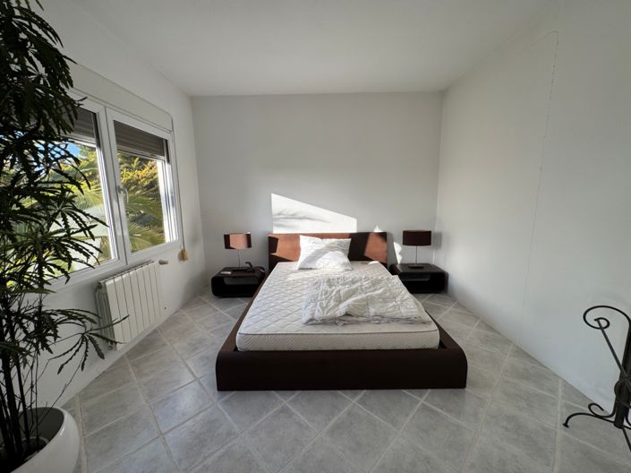 Image No.30-3 Bed Villa for sale