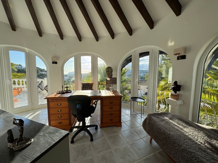 Image No.32-3 Bed Villa for sale