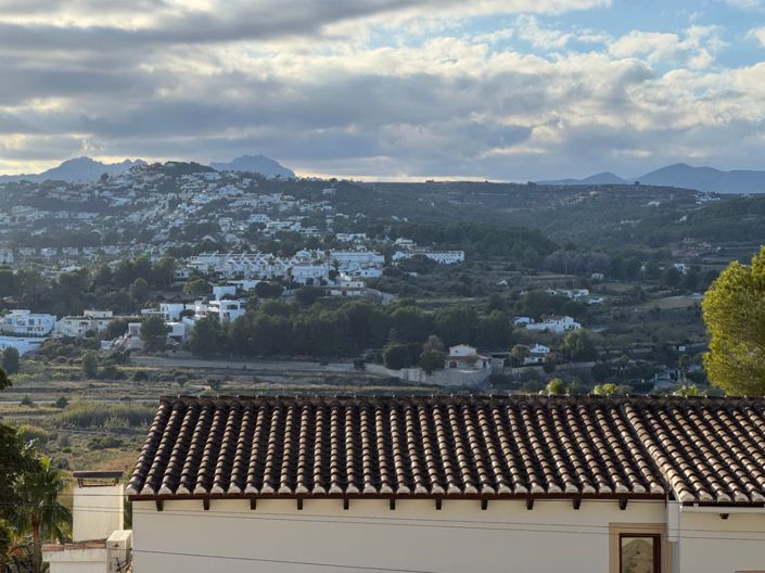 Image No.36-3 Bed Villa for sale