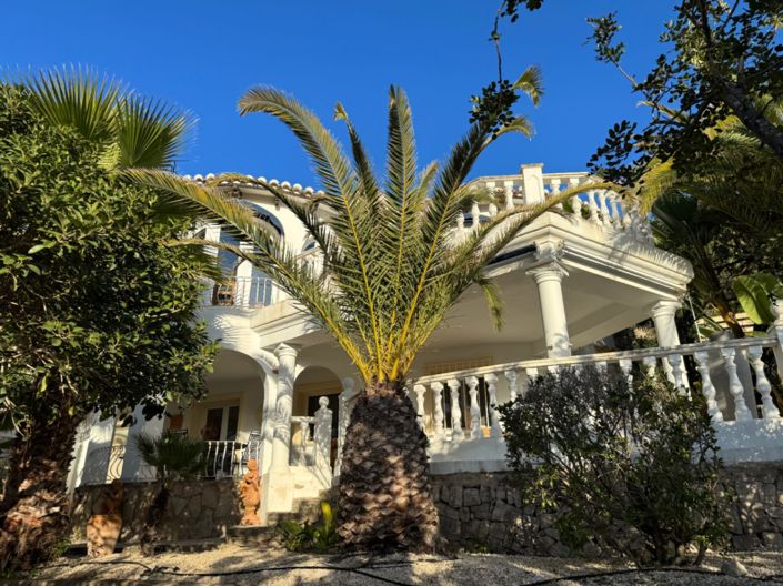 Image No.47-3 Bed Villa for sale