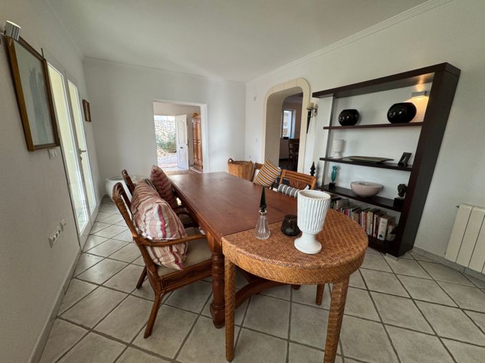 Image No.6-3 Bed Villa for sale