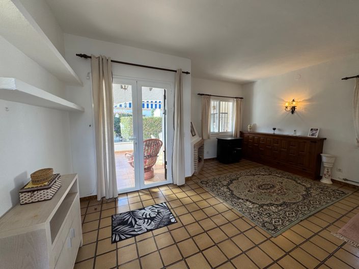 Image No.21-2 Bed Villa for sale