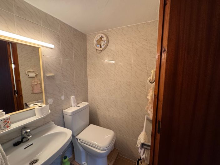 Image No.33-2 Bed Villa for sale