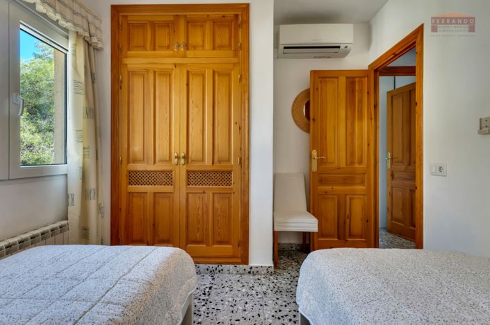 Image No.29-3 Bed Villa for sale